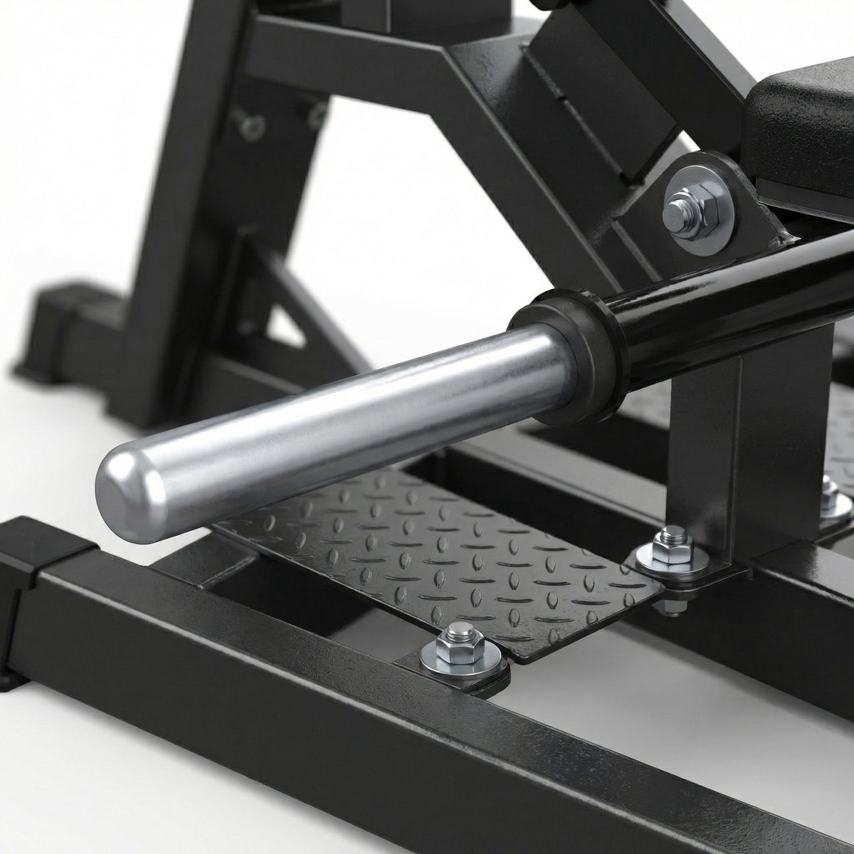 DHZ A605L Standing Hip Thrust – Detail der 50-mm-Hantelscheibenaufnahme für Plate-Loaded Krafttraining – Fitnessstudio, Krafttraining und kommerzieller Studioeinsatz