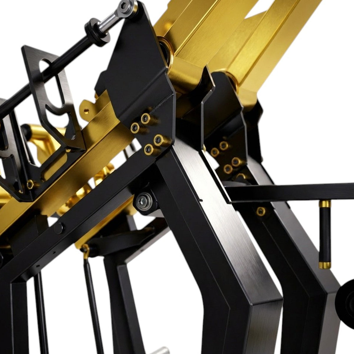 DHZ TITAN Mechanix Y920ZA Pull Down - Plate Loaded Latzug für Fitnessstudios und professionelles Rückentraining – pull down schwarz gold bewegungsarm gelenk detail