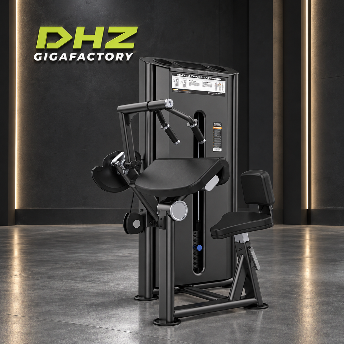 DHZ U2028 Triceps Extension im DHZ-Gigafactory-Studio