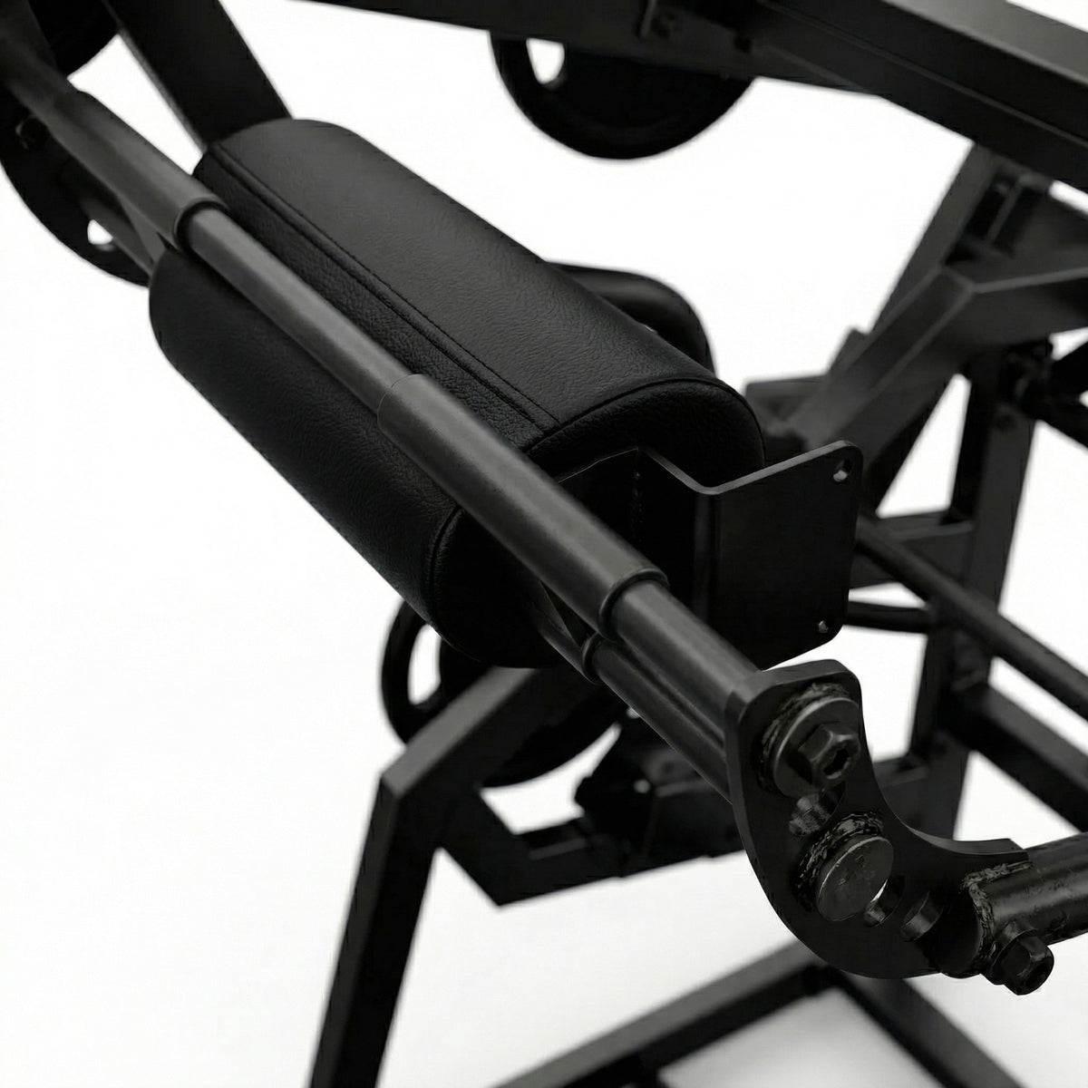 DHZ A601L Power Squat Pro – Detailansicht der robusten Studiokonstruktion – Fitnessstudio, Krafttraining und kommerzieller Studioeinsatz