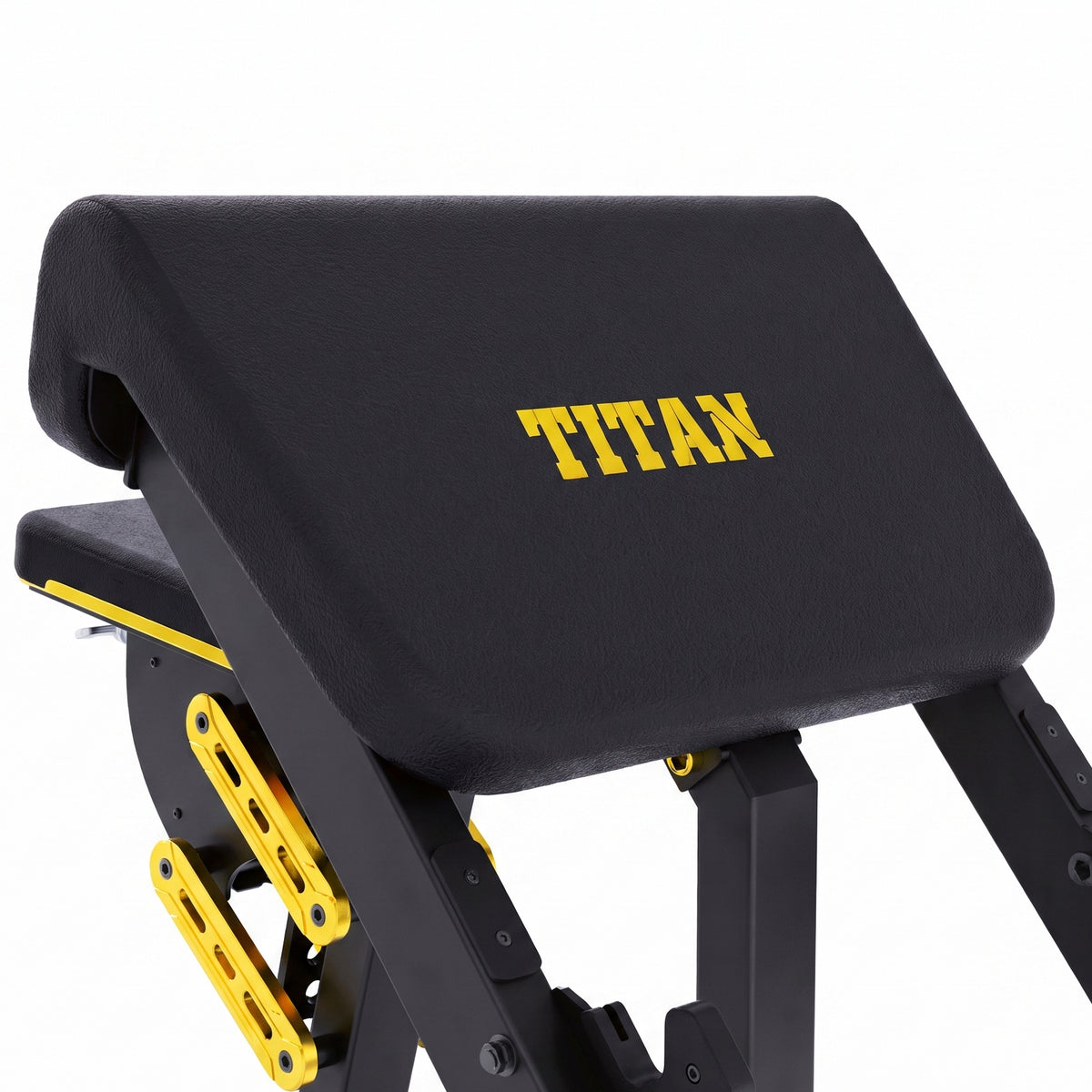 DHZ TITAN Mechanix Y976ZA Seated Preacher Curl - Plate Loaded Bizepsbank für isoliertes Armtraining – seated preacher curl schwarz gold armauflage detail
