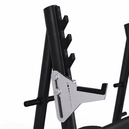 DHZ TITAN Extreme T932 Olympic Incline Bench – Professionelle olympische Schrägbank mit Hantelablagen – olympic incline bench langhantelbank obsidian black langhantelablage detail