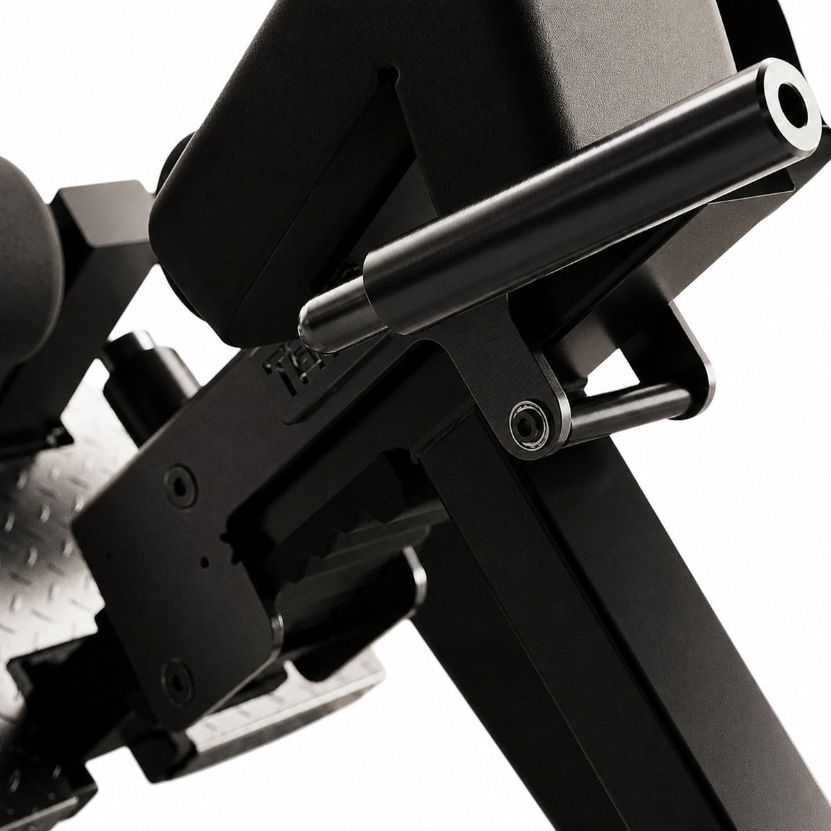 DHZ TITAN Mechanix Y975ZA Back Extension - Plate Loaded Rückenstrecker – back extension obsidian black griff rahmen detail
