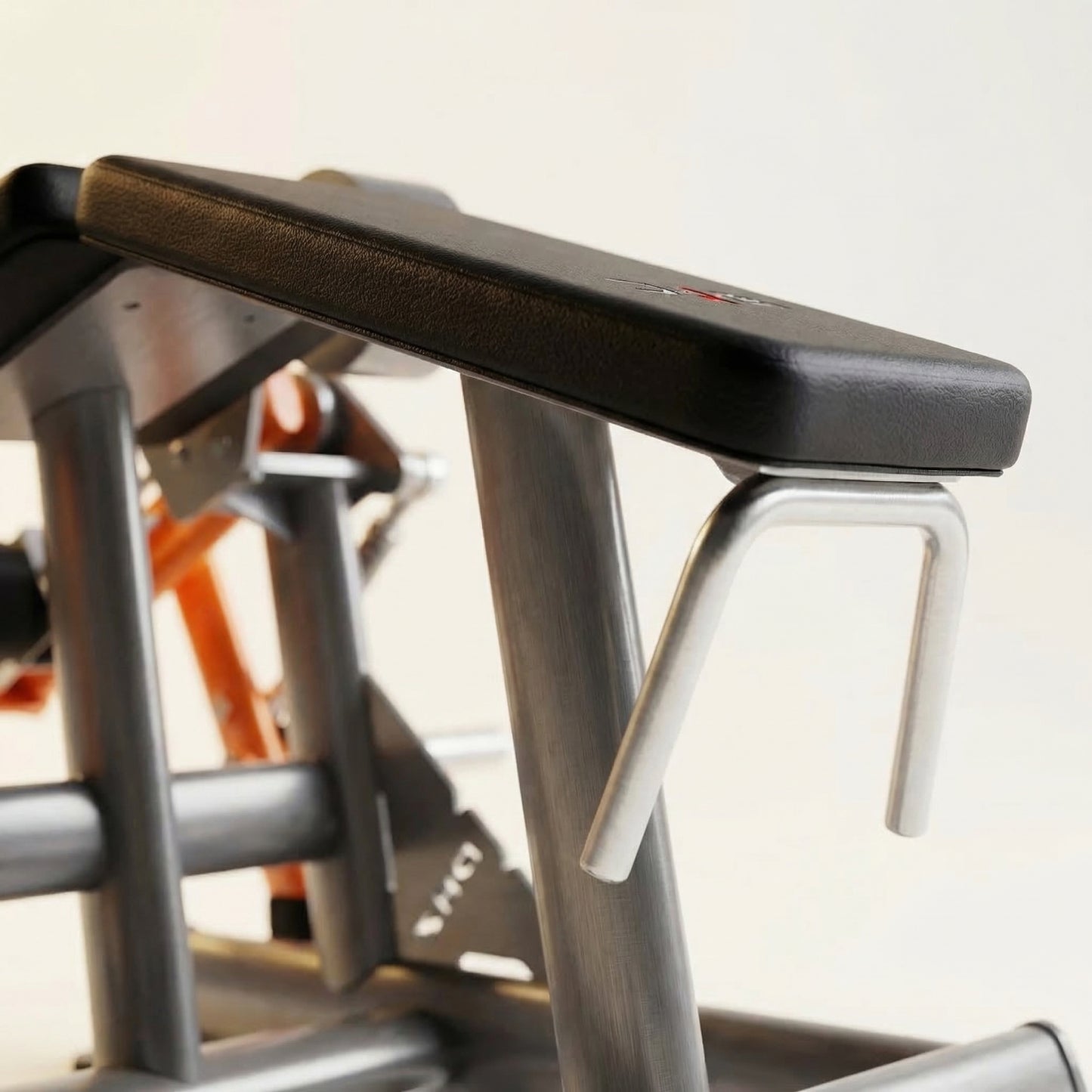 DHZ TITAN Extreme T904 Super Low Row Rudermaschine für oberen Rückenaufbau