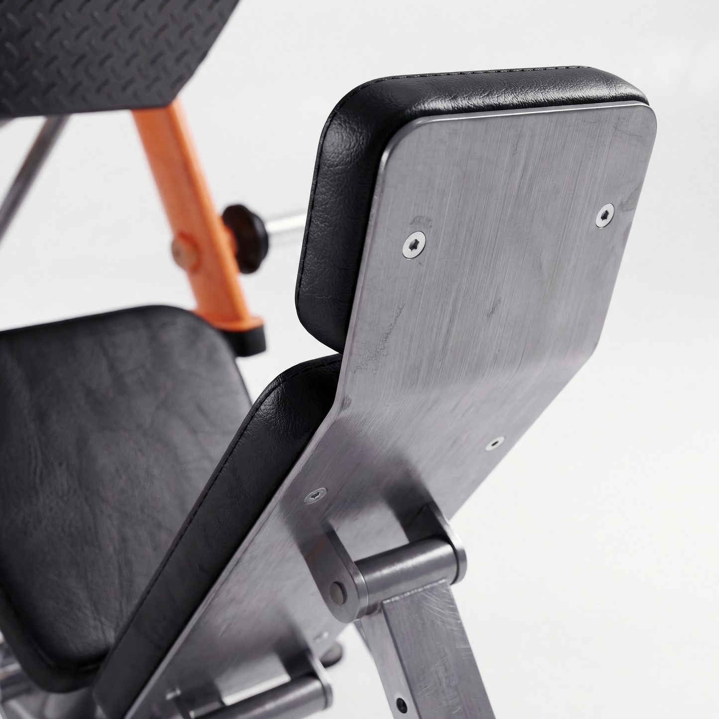 DHZ TITAN Extreme T916 Pendulum Squat – Kniebeugenmaschine für Bein- und Gesäßtraining