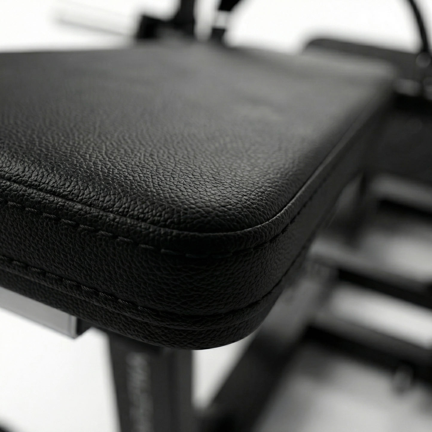 DHZ A608 Belt Hip Thrust – Plate Loaded Hip Thrust Maschine für professionelles Gesäßtraining