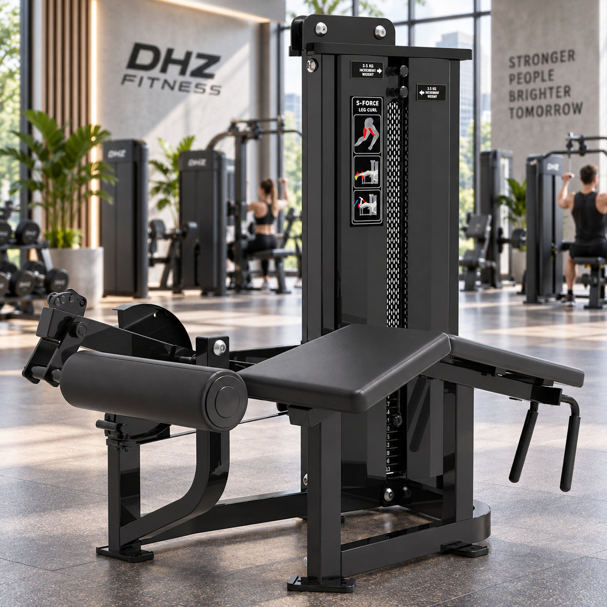 DHZ Fitness SM5001 schwarze Polsterung im modernen DHZ Fitnessstudio