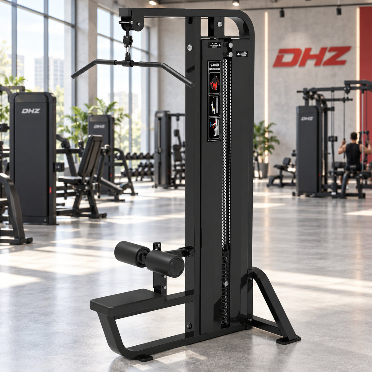 DHZ S-FORCE SM5012 Lat Pulldown – schwarze Polster – Studio-Lifestylebild