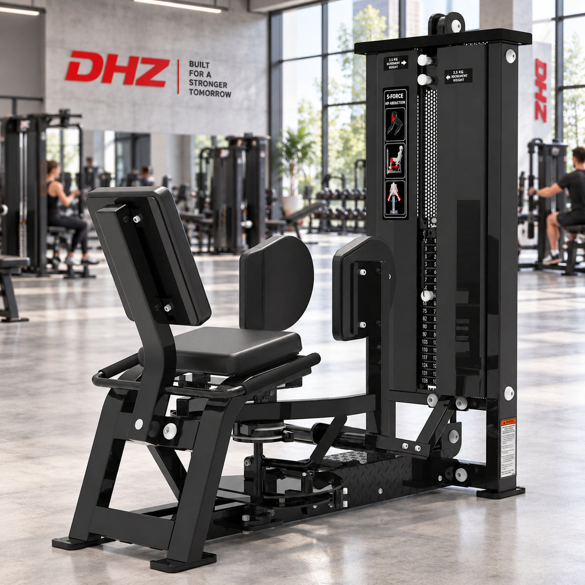 DHZ S-FORCE SM5021 Adductor – schwarze Polster – Studio-Lifestylebild