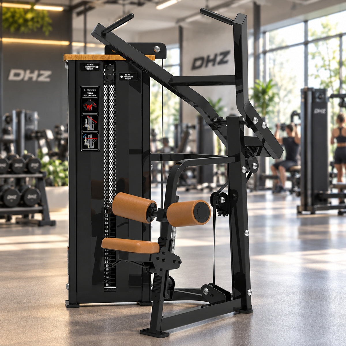 DHZ Fitness SM5035 braune Polsterung im hellen DHZ Fitnessstudio