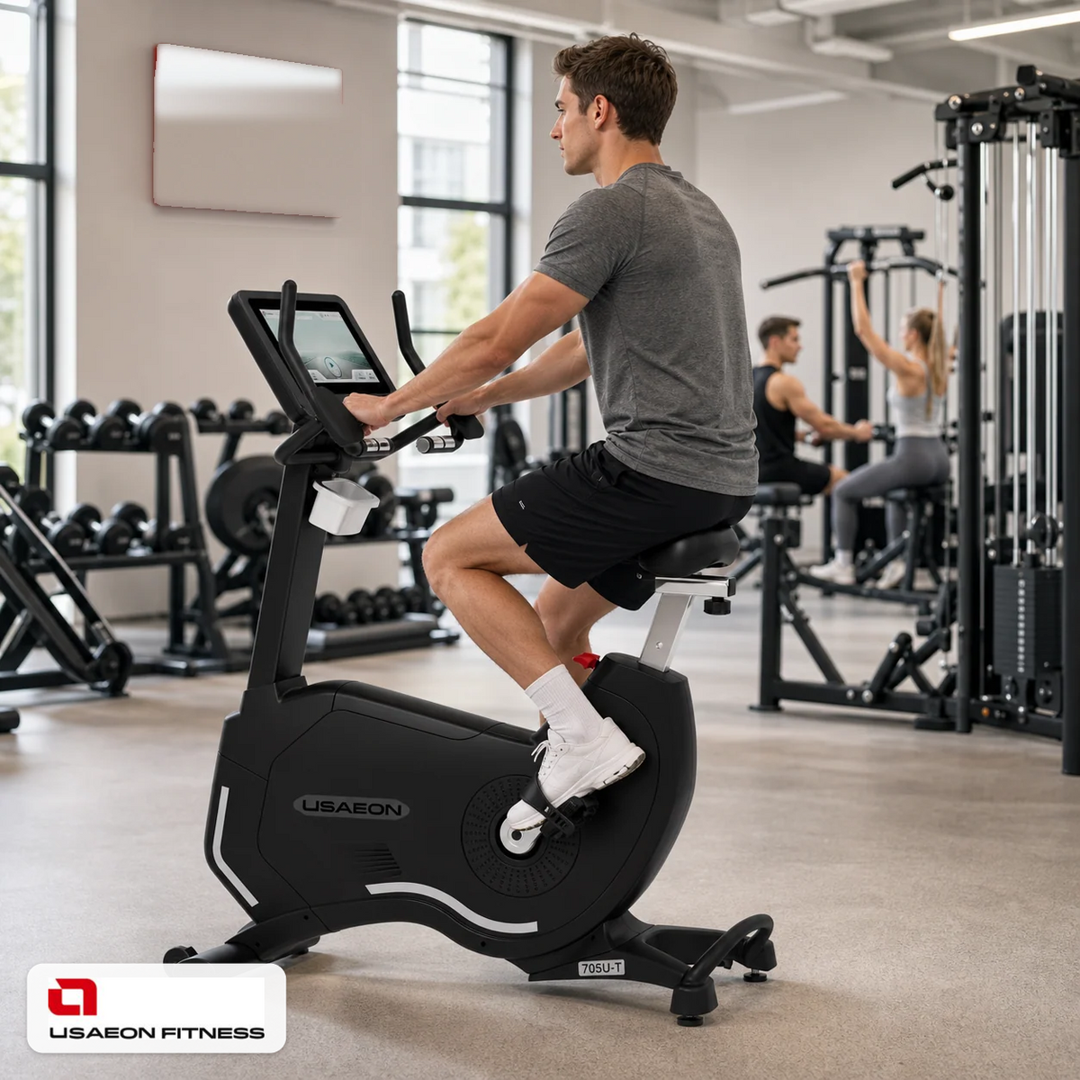 USAEON 705U-T Profi Ergometer Fitnessstudio – Geräteansicht im professionellen Fitnessstudio